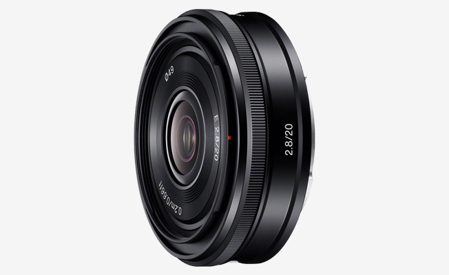 Sony SEL 20mm f/2.8 Lens Detay